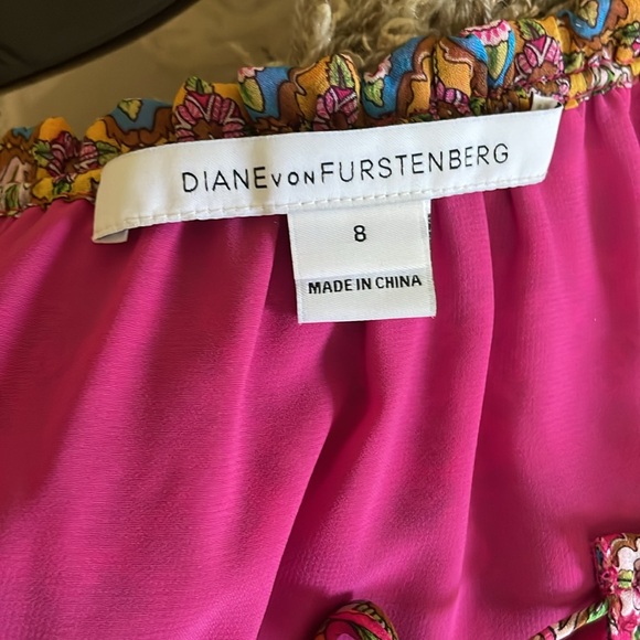 Diane Von Furstenberg Silk Dress - Picture 3 of 7